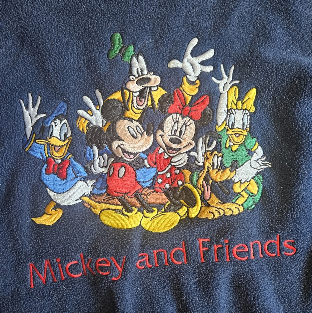 The Disney Store Mickey And Friends Embroidered Navy‎ Fleece Crewneck Size Small